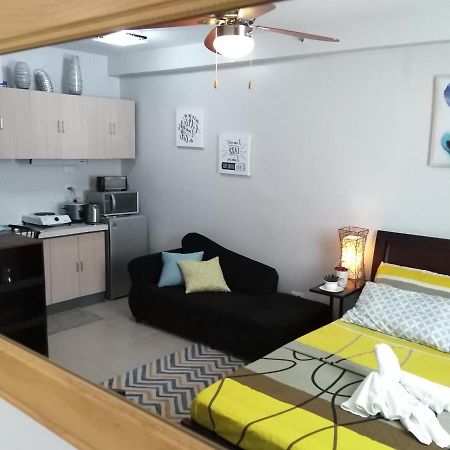 Mak'Z Condo Place Lapu-Lapu City Exterior photo